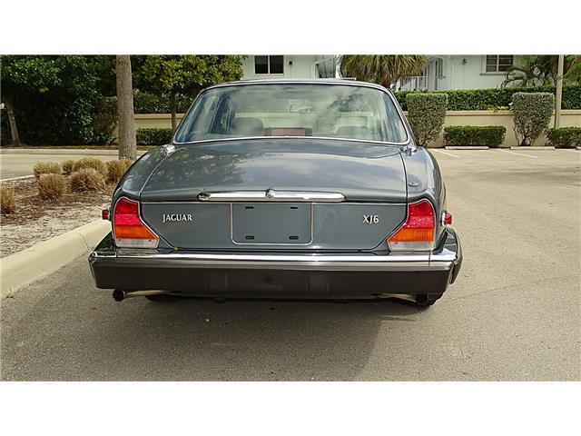 1986 Jaguar XJ6 FACTORY LEATHER - photo 10