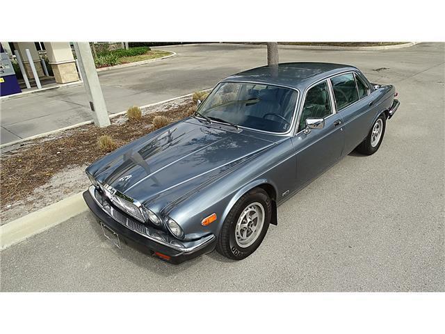 1986 Jaguar XJ6 FACTORY LEATHER - photo 5