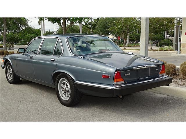 1986 Jaguar XJ6 FACTORY LEATHER - photo 6