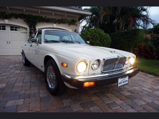 1986 Jaguar XJ6 Sedan - 44K Miles, Two Owners, Immaculate, Books, Records XJ-6 1986 Jaguar XJ6