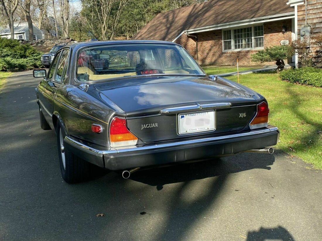 1986 Jaguar XJ6 - photo 4