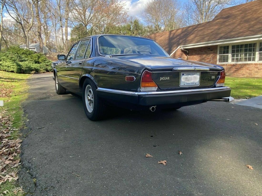1986 Jaguar XJ6 - photo 8