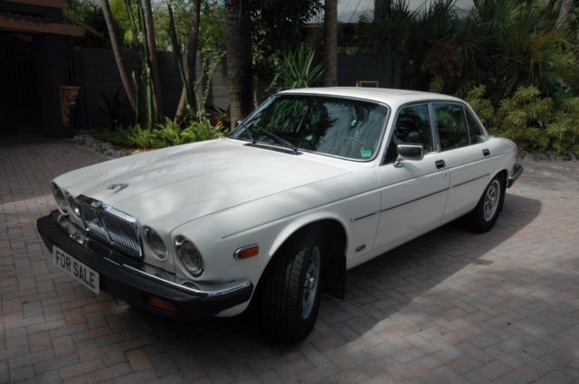 1986 Jaguar XJ6 leather - photo 11