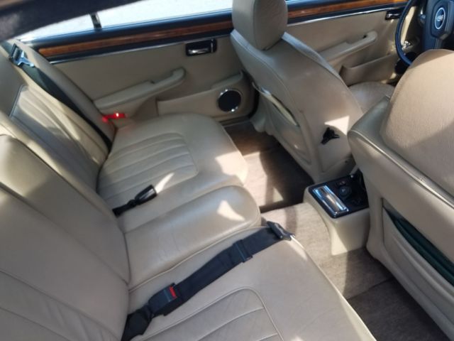 1986 Jaguar XJ6 - photo 7