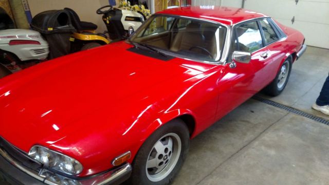 1986 Jaguar XJS 55+/- Original Miles Red Coupe V12 Banshee 1986 Jaguar XJS --