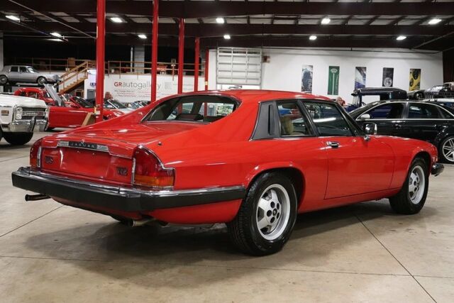 1986 Jaguar XJS -- - photo 5