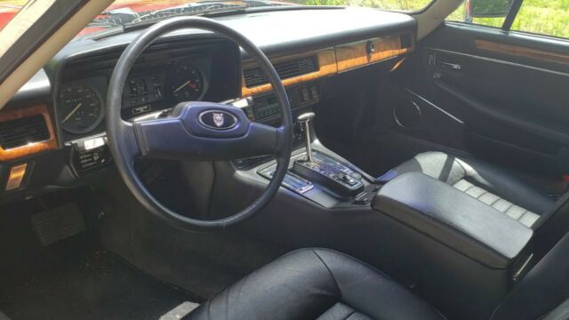 1986 Jaguar XJ12 LEATHER - photo 3