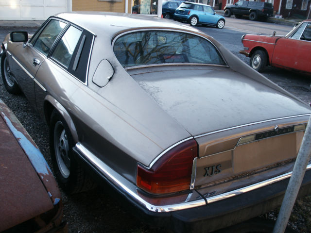1986 Jaguar XJ12 V12 - photo 5