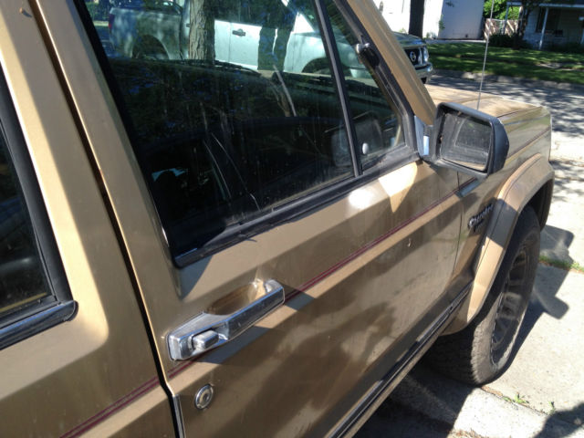 1986 Jeep Cherokee - photo 12