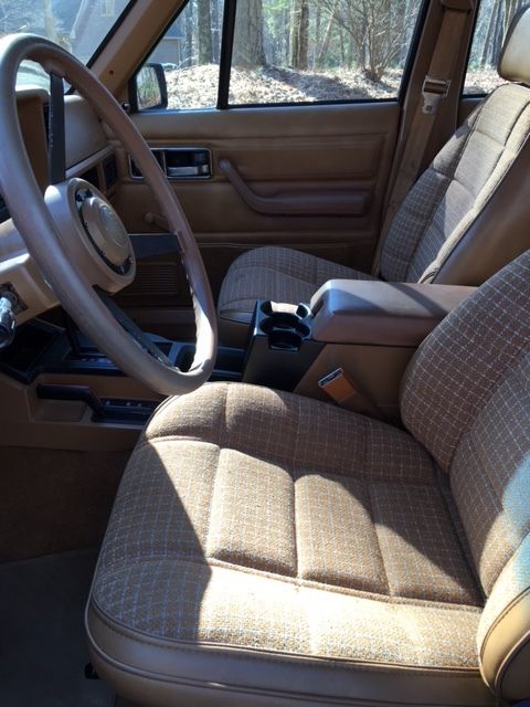 1986 Jeep Cherokee - photo 11