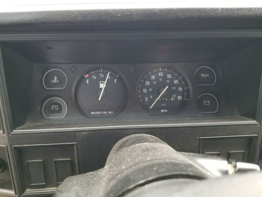 1986 Jeep Cherokee - photo 11