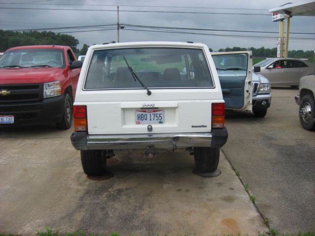 1986 Jeep Cherokee - photo 13