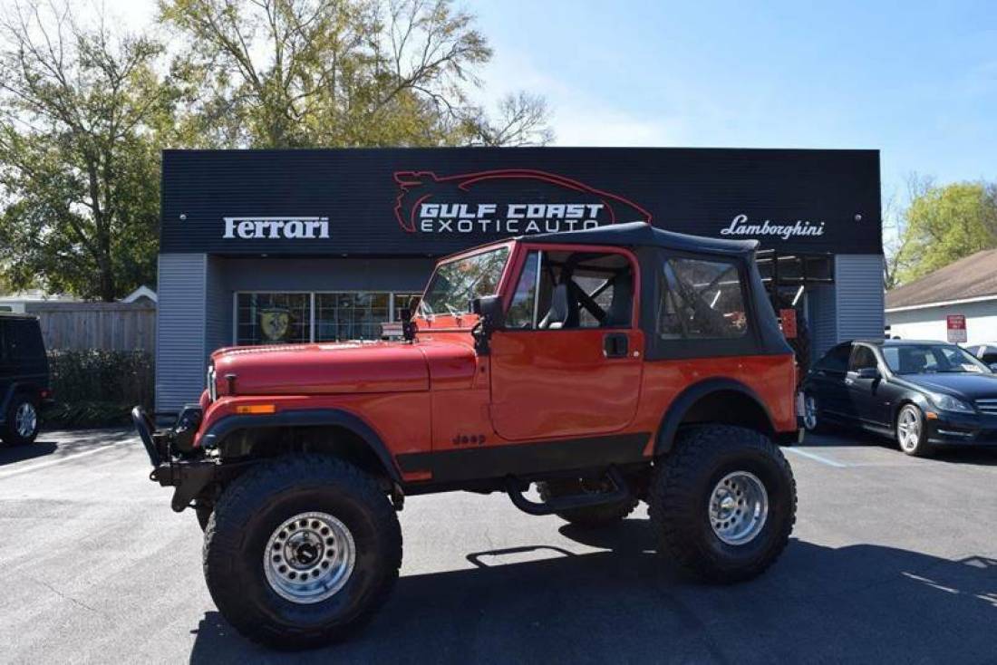 1986 Jeep CJ-7 11001 Miles Red SUV V8 5.7L Automatic 1986 Jeep CJ