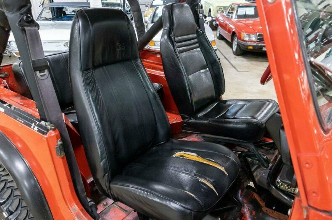 1986 Jeep CJ - photo 11