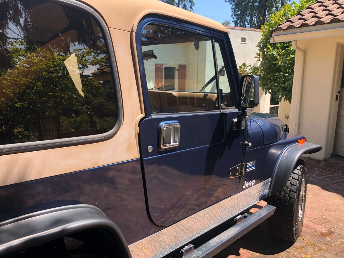 1986 Jeep CJ - photo 2