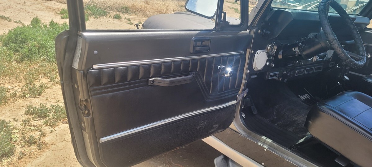 1986 Jeep CJ Laredo - photo 11