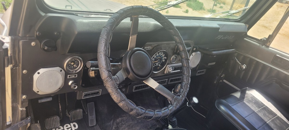 1986 Jeep CJ Laredo - photo 9