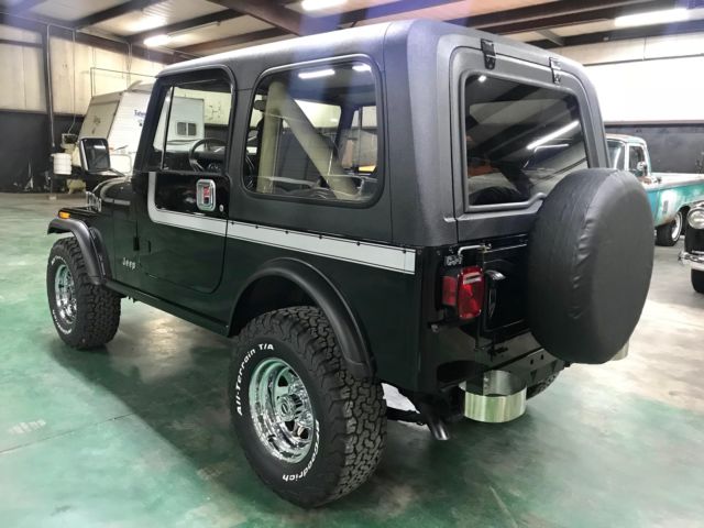 1986 Jeep CJ Laredo - photo 3