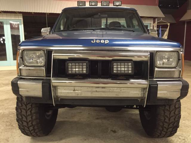 1986 Jeep Comanche Base 2dr 4WD Standard Cab LB - photo 2