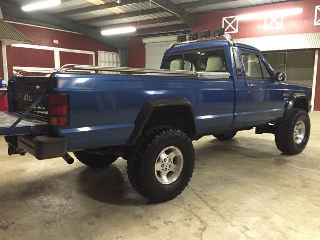 1986 Jeep Comanche Base 2dr 4WD Standard Cab LB - photo 5