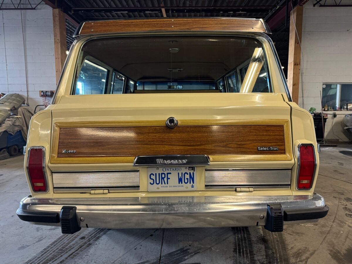 1986 Jeep Wagoneer - photo 10