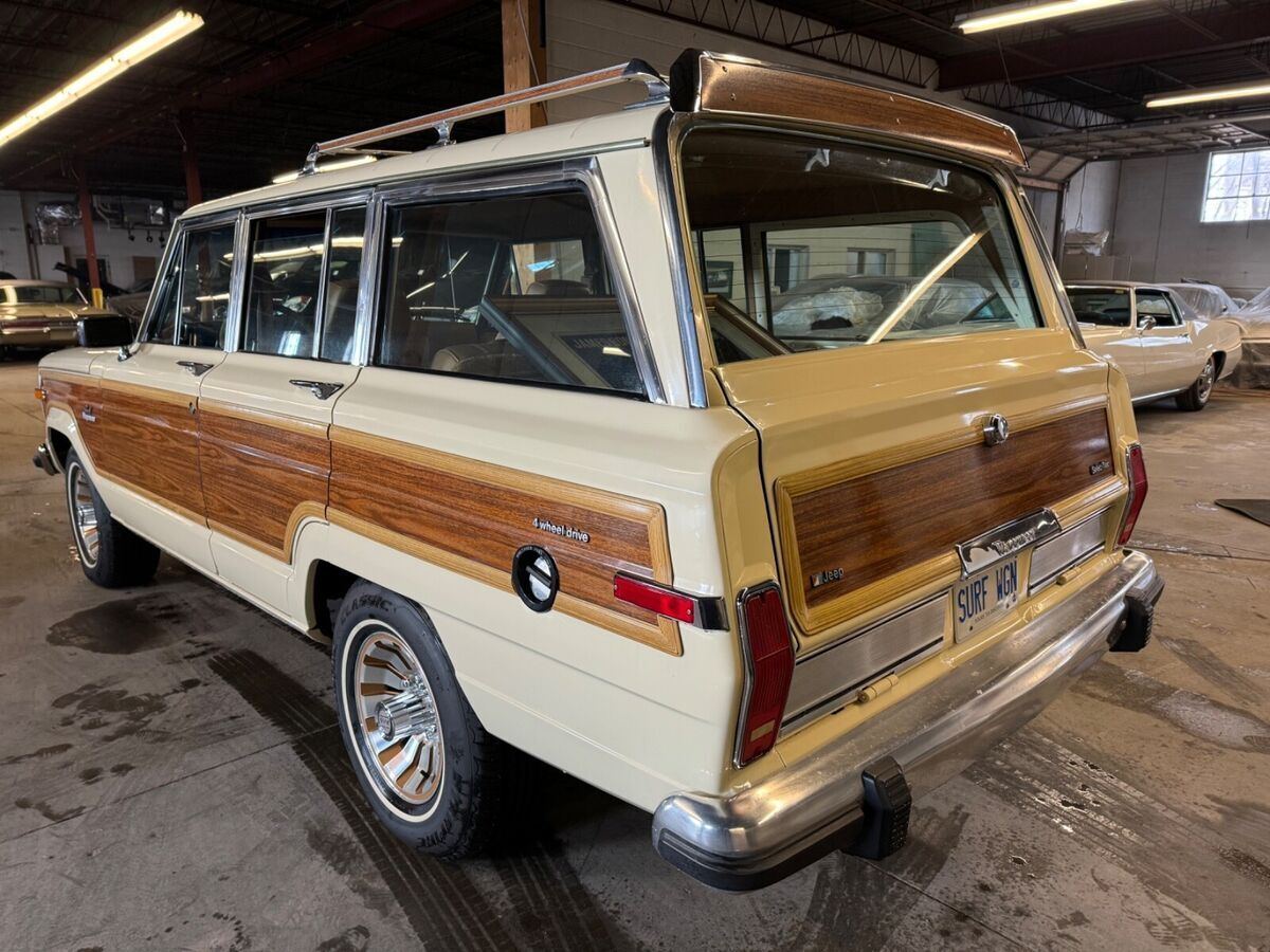 1986 Jeep Wagoneer - photo 11