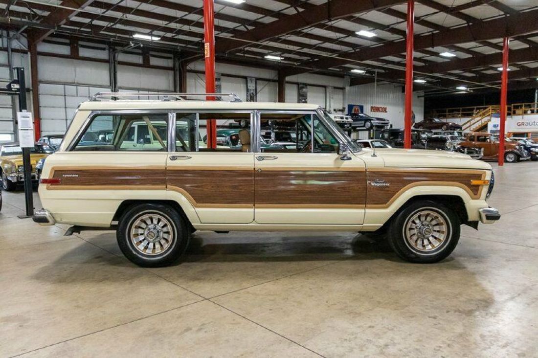 1986 Jeep Wagoneer - photo 6