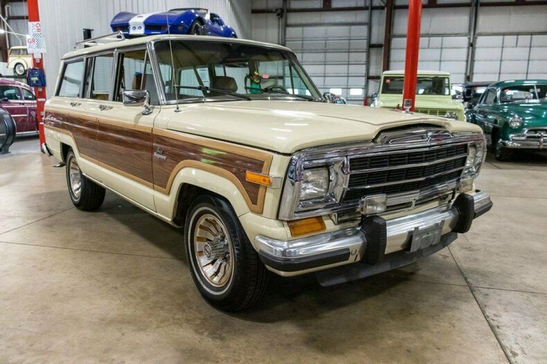 1986 Jeep Wagoneer - photo 7