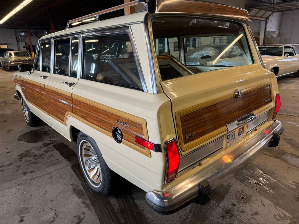 1986 Jeep Wagoneer - photo 4