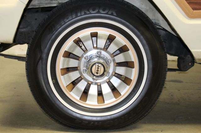 1986 Jeep Wagoneer WagonMaster - photo 3