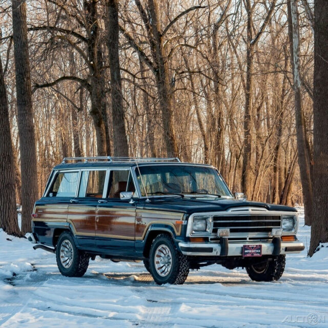 1986 Jeep Grand Wagoneer, 5.9L V8 16V Automatic 4WD SUV 1986 Jeep Wagoneer Grand Wagoneer 4x4