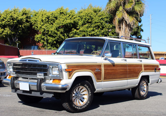 1986 Jeep Grand Wagoneer Base Sport Utility 4-Door 5.9L - Incredible Condition!! 1986 Jeep Wagoneer Base Sport Utility 4-Door