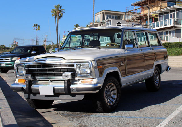 1986 Jeep Wagoneer Base Sport Utility 4-Door - photo 10