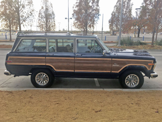 1986 Jeep Wagoneer - photo 4