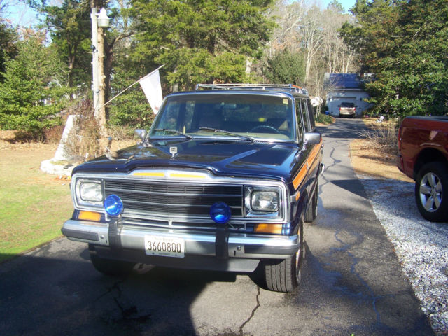 1986 Jeep Wagoneer amc gold - photo 2