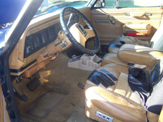 1986 Jeep Wagoneer amc gold - photo 9
