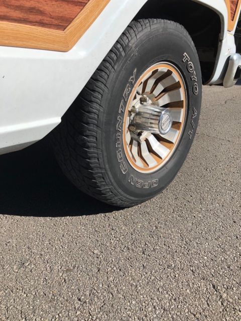 1986 Jeep Wagoneer Grand Wagoneer - photo 12