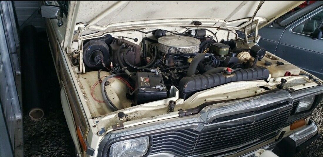 1986 Jeep Grand Wagoneer - photo 11