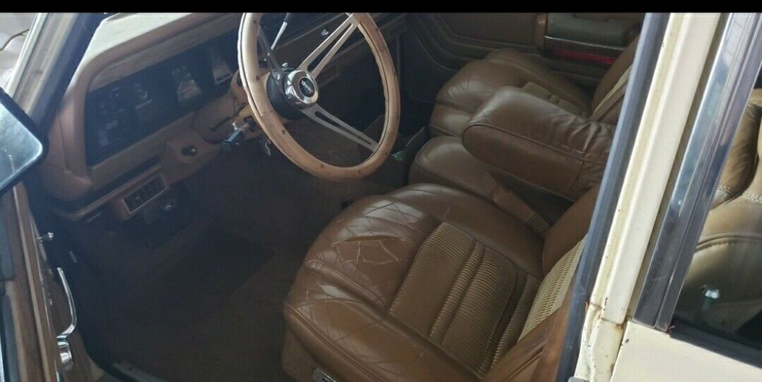 1986 Jeep Grand Wagoneer - photo 7
