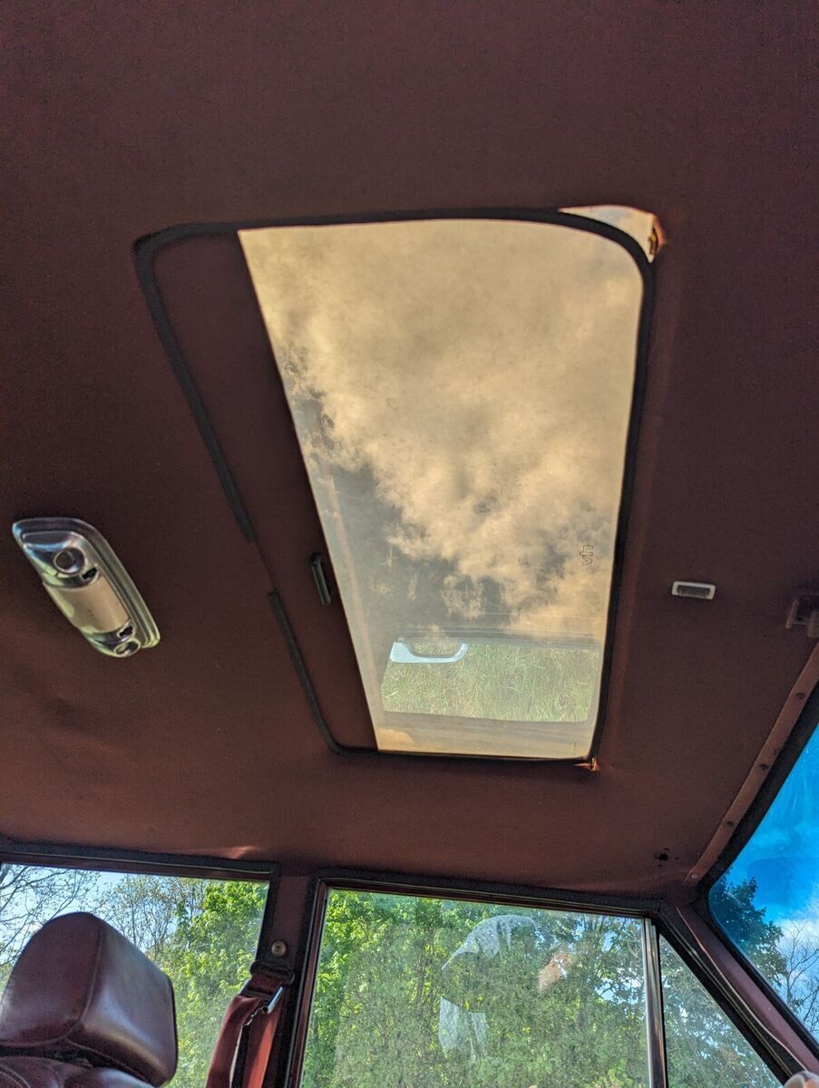 1986 Jeep Wagoneer - photo 10