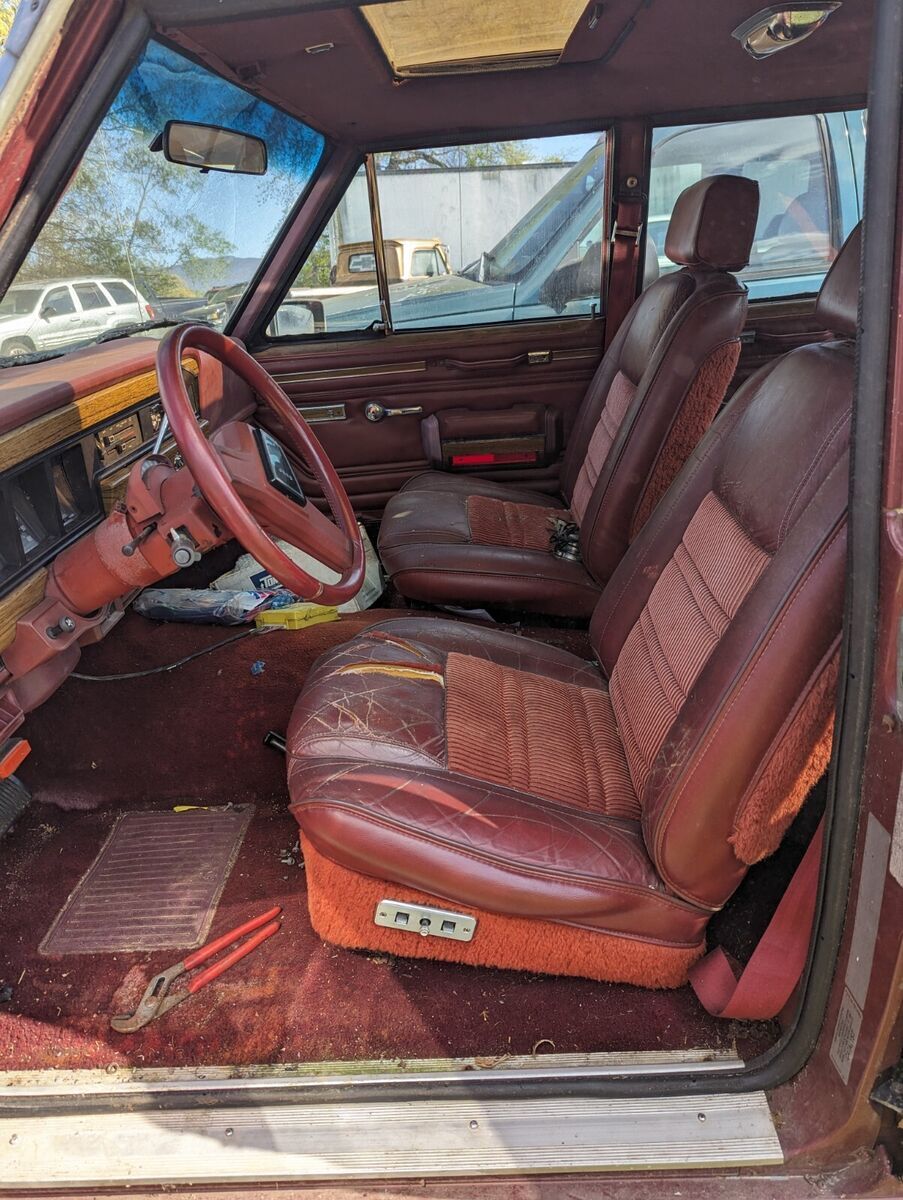 1986 Jeep Wagoneer - photo 4
