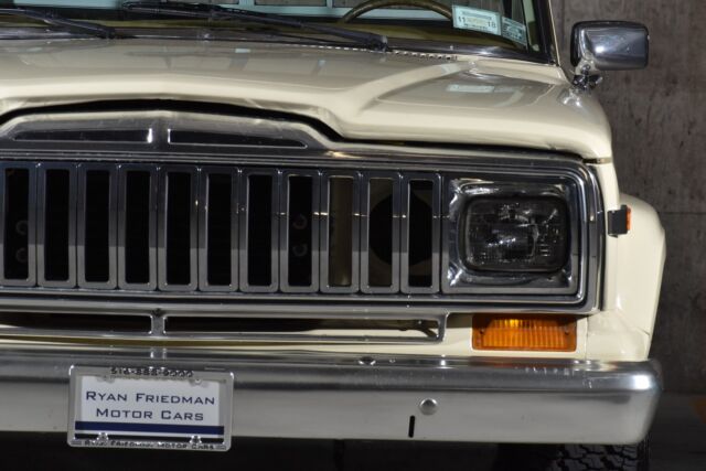 1986 Jeep J-10 Pickup -- - photo 11