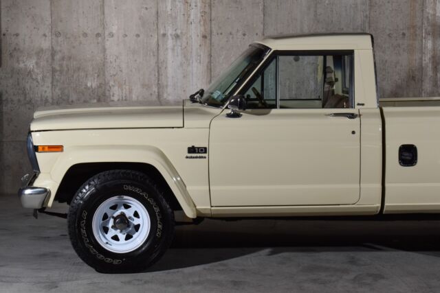1986 Jeep J-10 Pickup -- - photo 3