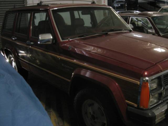 1986 Jeep Wagoneer - photo 2