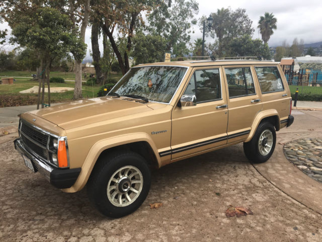 1986 Jeep Cherokee 4x4 - photo 2
