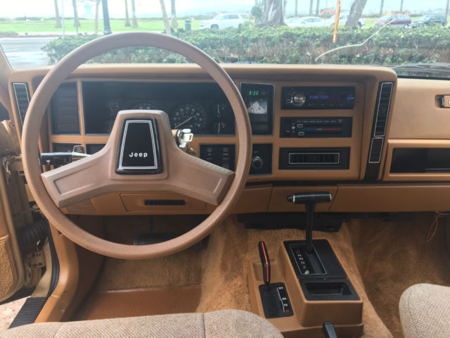 1986 Jeep Cherokee 4x4 - photo 9