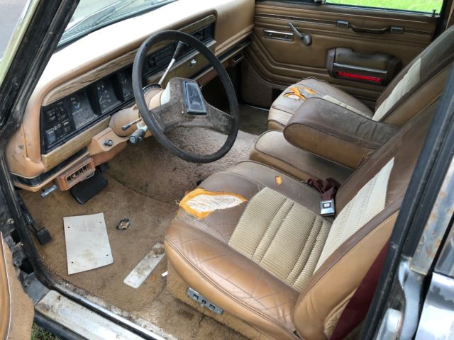 1986 Jeep Wagoneer - photo 10