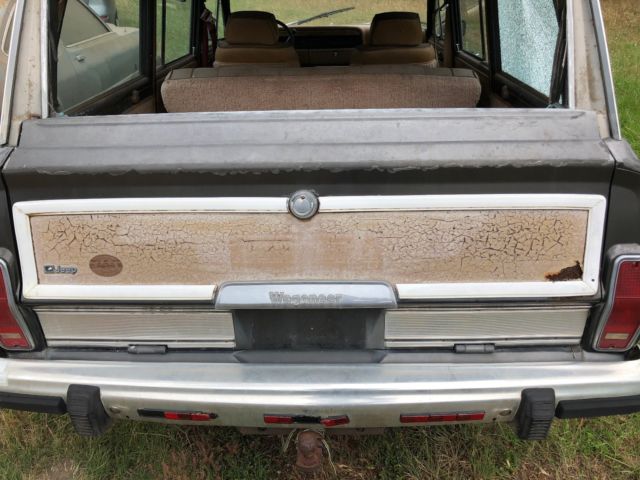 1986 Jeep Wagoneer - photo 7