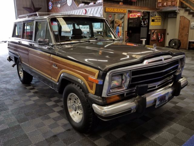 1986 Jeep Wagoneer - photo 5