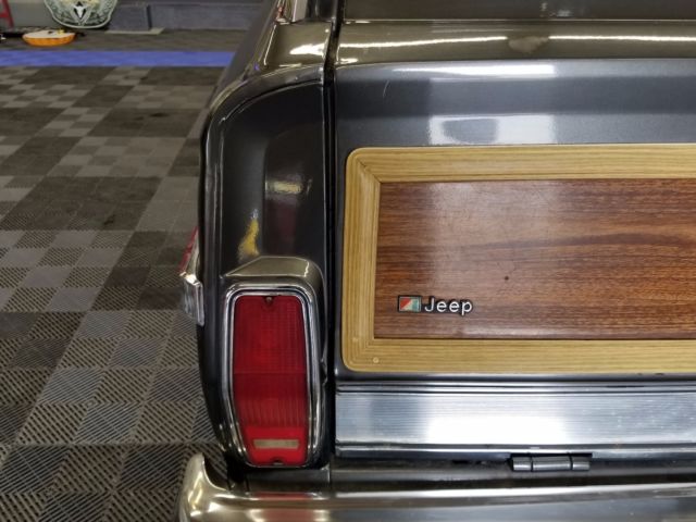 1986 Jeep Wagoneer - photo 9